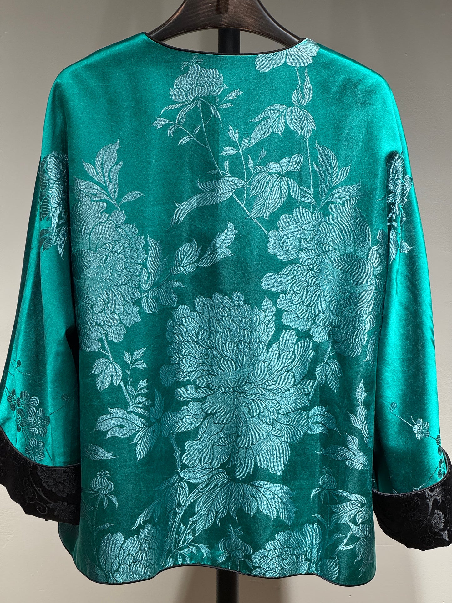 Classic Satin U-Neck Jacket