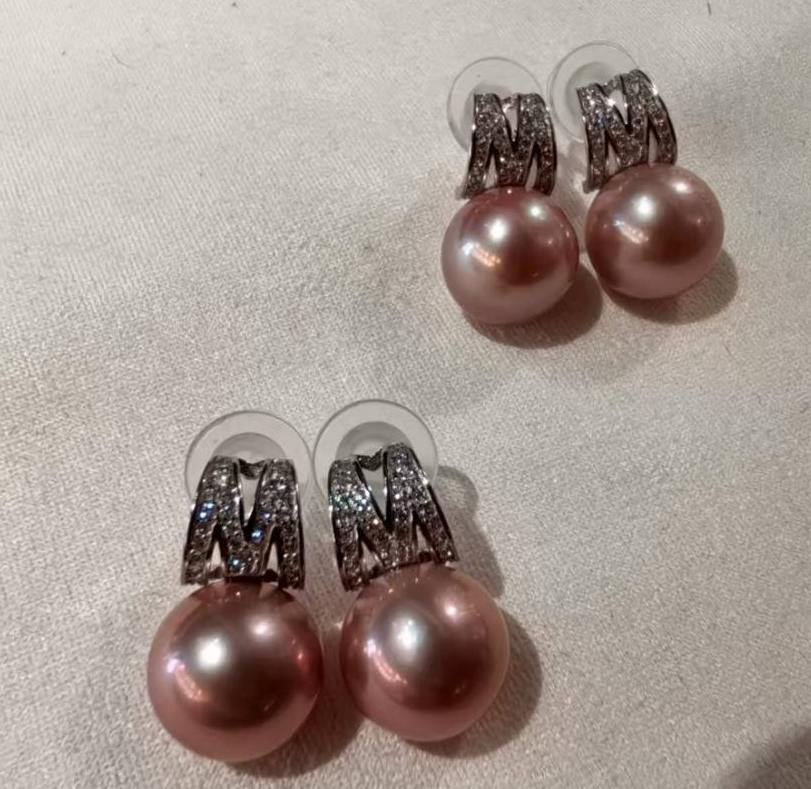 INYH0226 Purple Pearl M-Style Earrings
