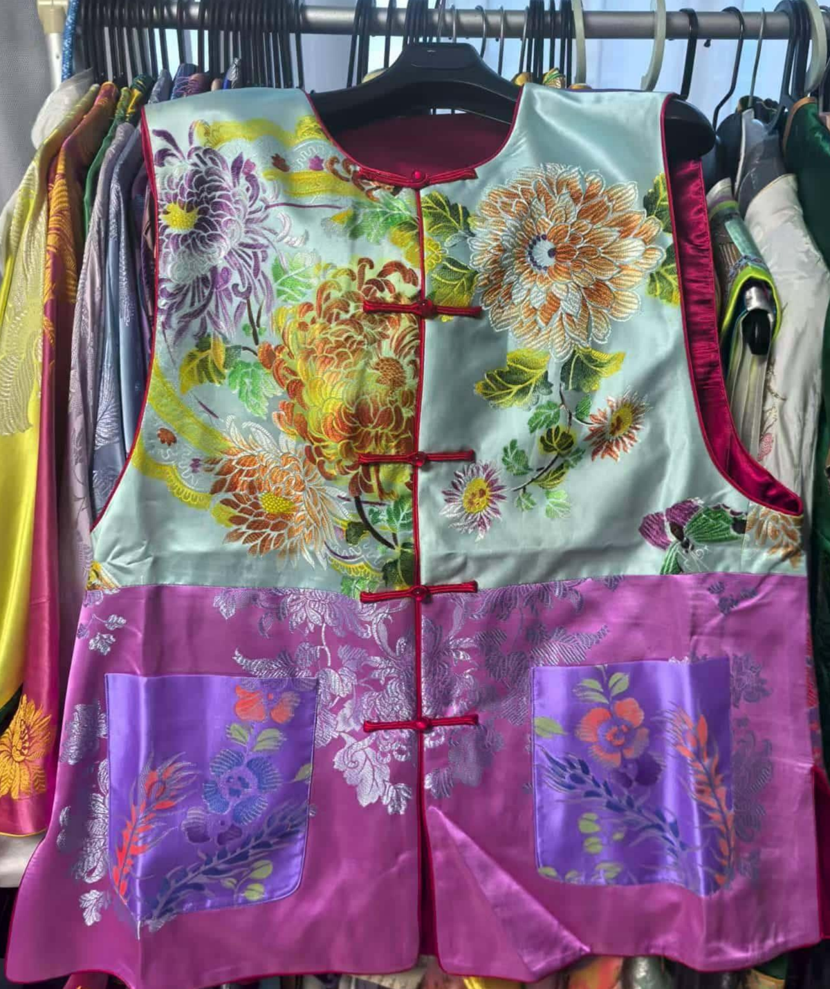 INF0069 Vest