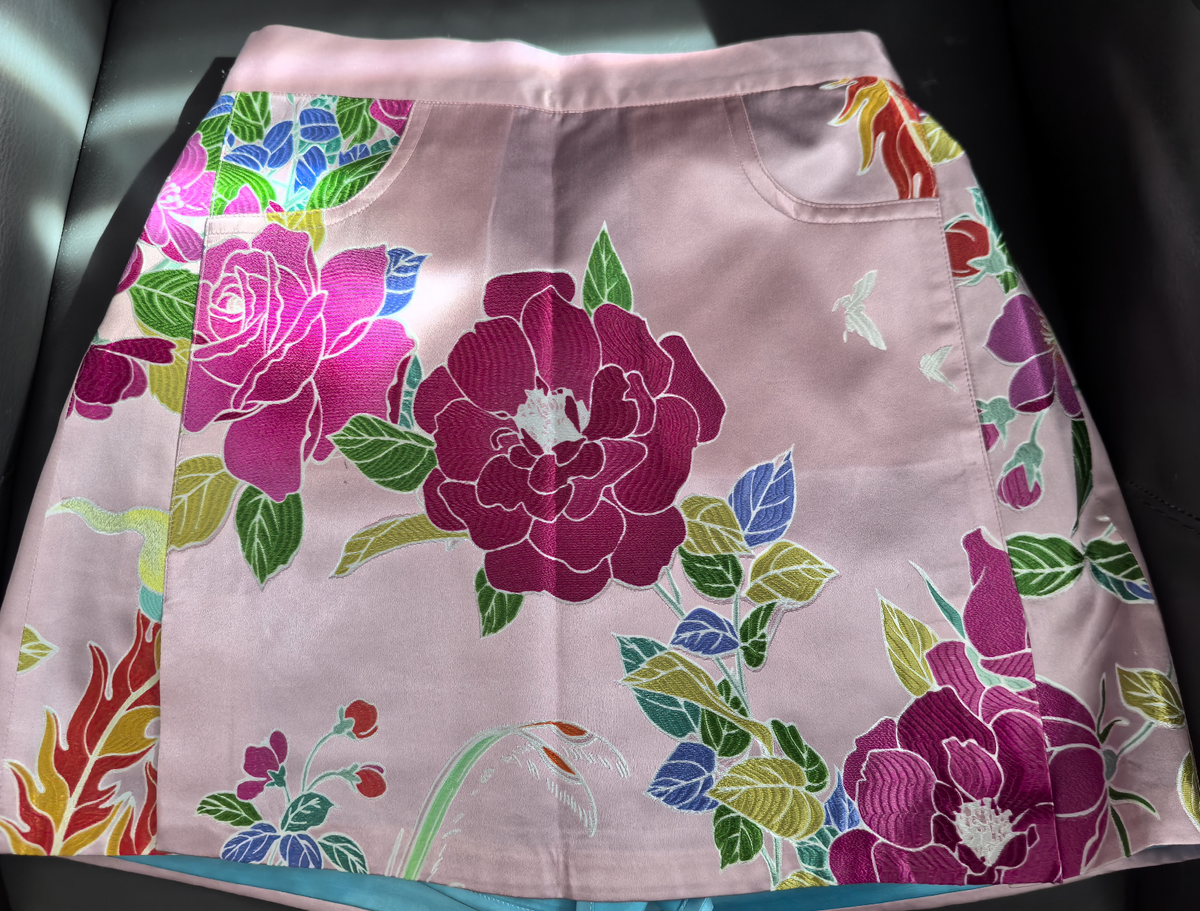 INF0300 short skirt