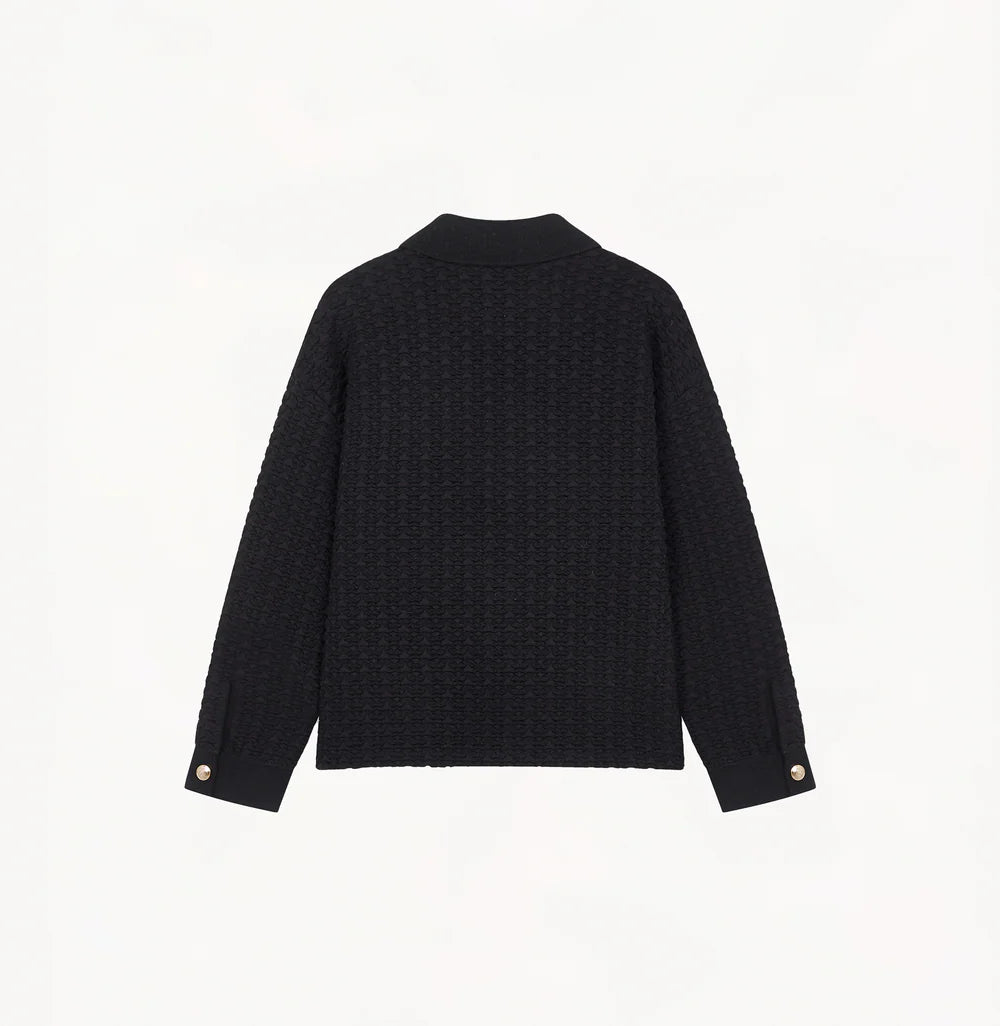 EMBOSSED JACKET